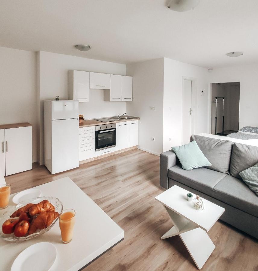 Studio Apartment Sanya #2 Λιουμπλιάνα Εξωτερικό φωτογραφία